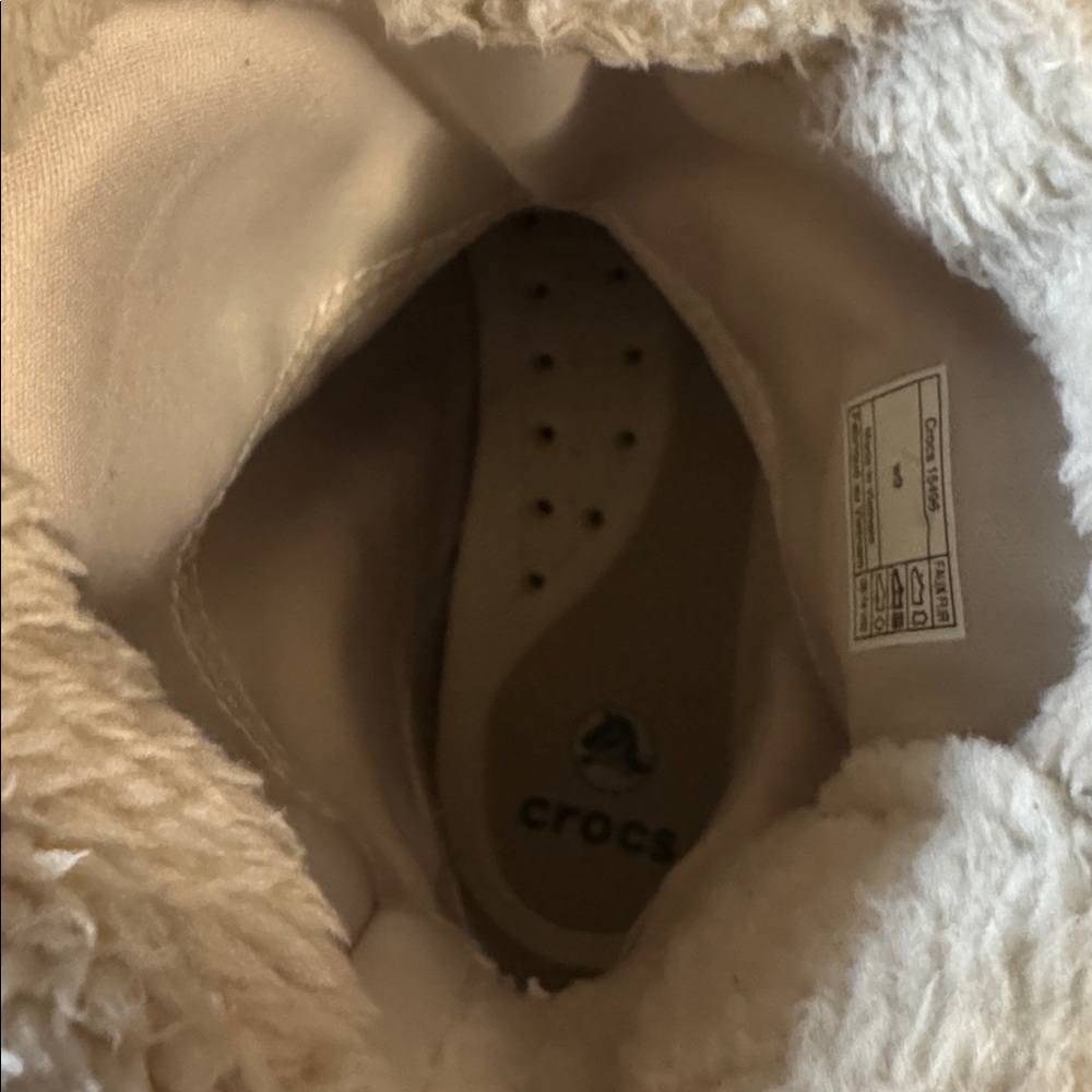 New Crocs Adela Foldover Fuzz Bootie w/poppy stucco standard fit Winter Boots - Picture 15 of 16